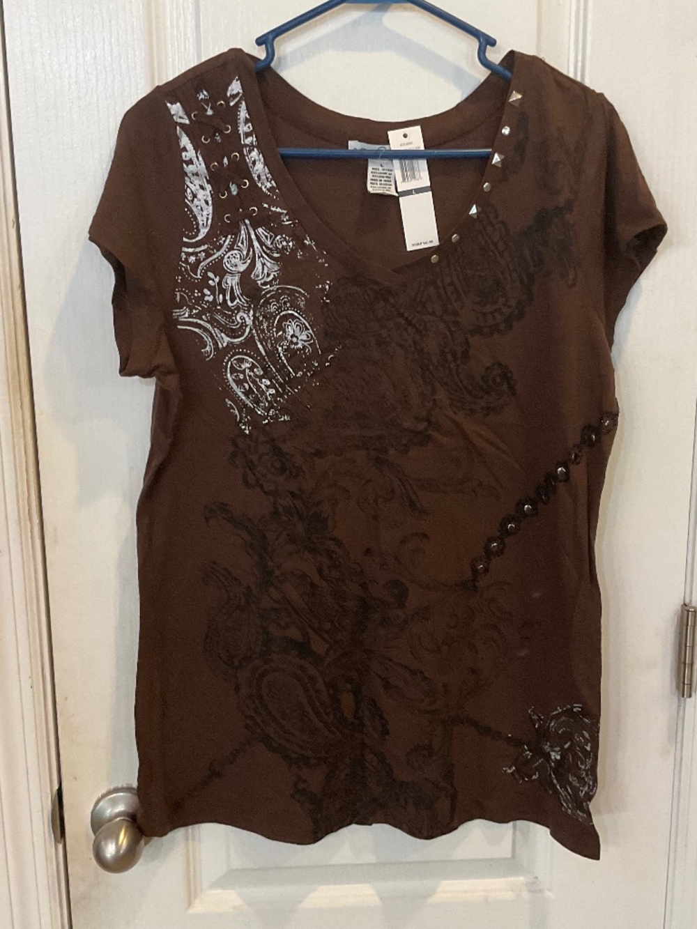 RXB Brown Printed Short Sleeve T-Shirt with Silver and Rhinestones - Large - NWT